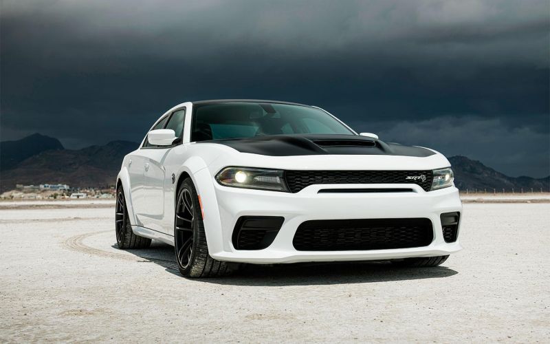 
            10 самых крутых машин и дочь Пола Уокера: что покажут в новом «Форсаже»
        