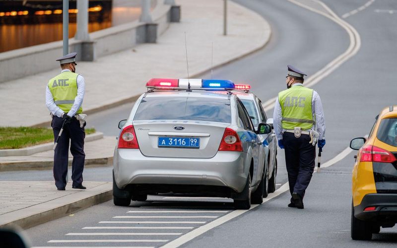 
            ГИБДД проведет «сплошные отработки» водителей. Что это значит
        