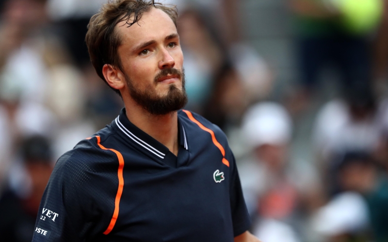 Медведев попросил выгнать зрителя в победном матче турнира в Риме