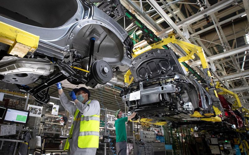 Ушедшие автоконцерны оставили нерабочие заводы. Сколько займет перезапуск