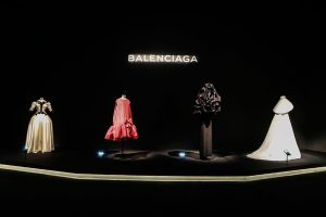 BALENCIAGA: стиль и качество