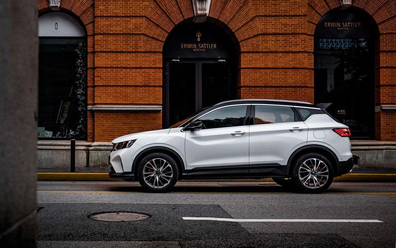 
            Как изменились цены на популярные автомобили за год. Сравнение и таблица
        