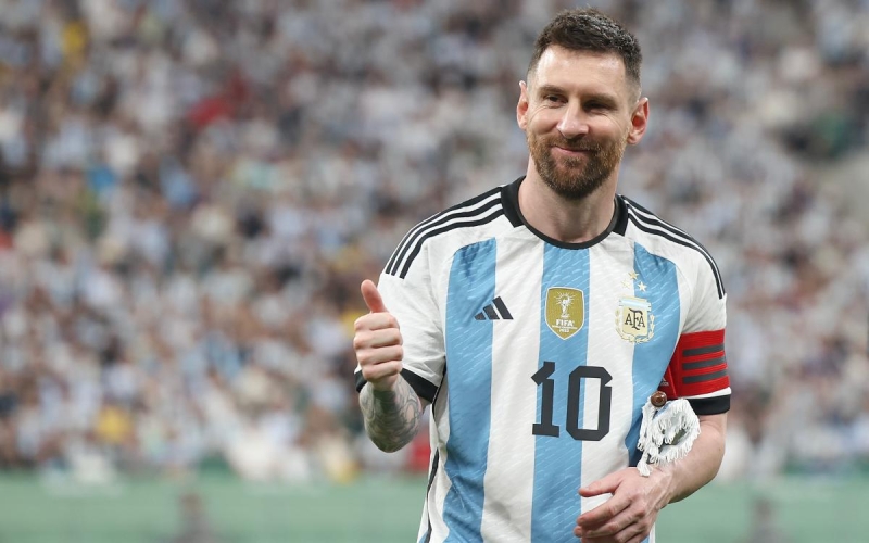 Месси снялся в комедийной драме про футбольных агентов