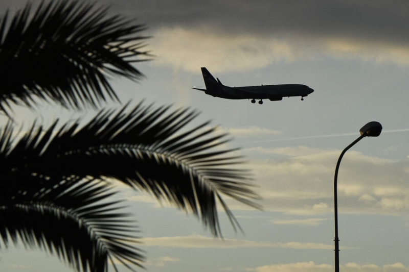 «Не придётся лететь через Казахстан». Авиакомпаниям откроют дополнительный коридор на юг 