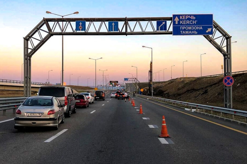 ЧП на Крымском мосту — онлайн 