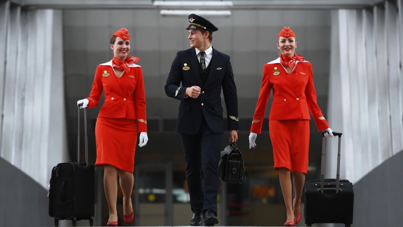 Группа "Аэрофлот" планирует набрать свыше 900 бортпроводников в 2023 году