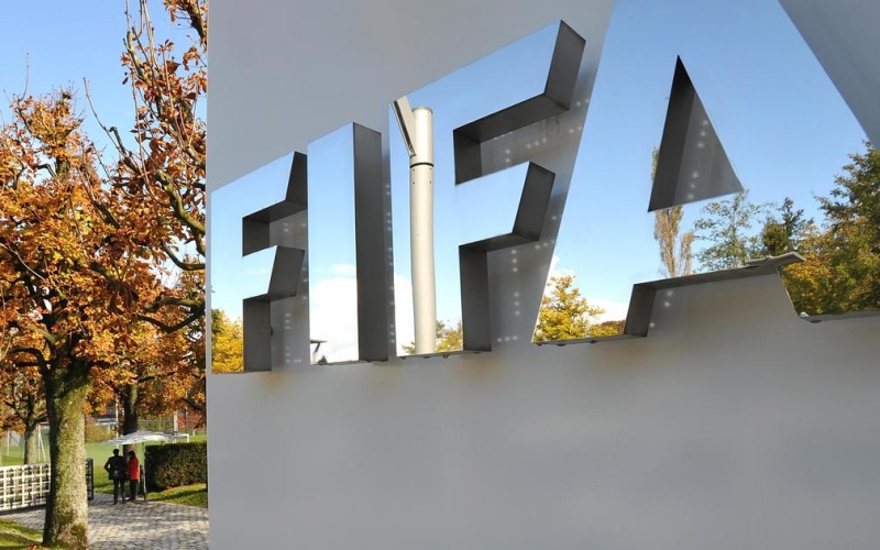 Украина снова потребовала исключить Россию из УЕФА и ФИФА