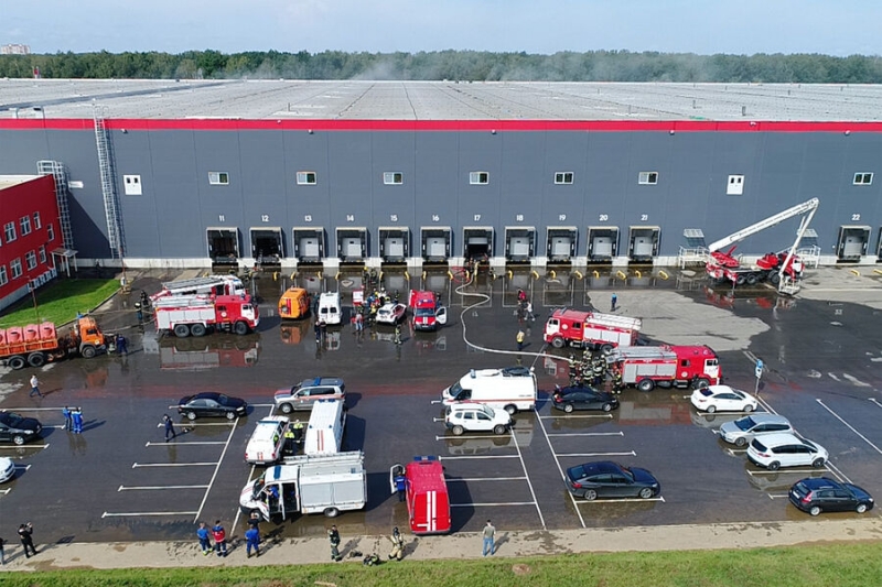 Что известно о крупном возгорании на складе Ozon в Подмосковье 