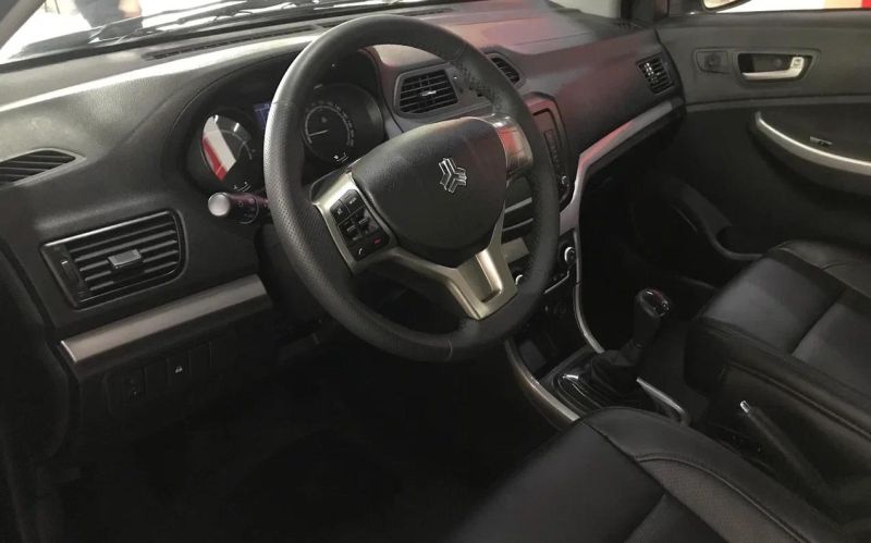 Иранская SAIPA пообещала добавить подогрев сидений в машины для России