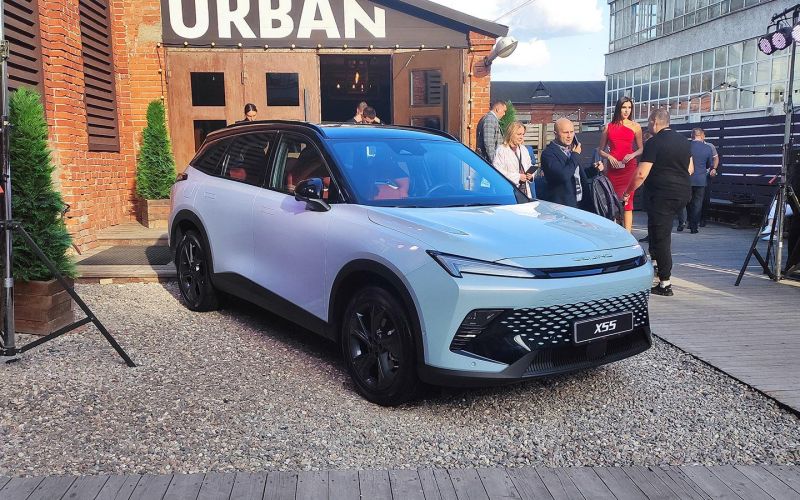 
            Названы российские цены на новый китайский кроссовер BAIC X55
        