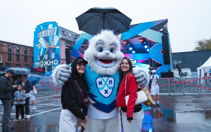 В Москве состоялся первый фестиваль хоккея и урбан-культуры FONFEST КХЛ
