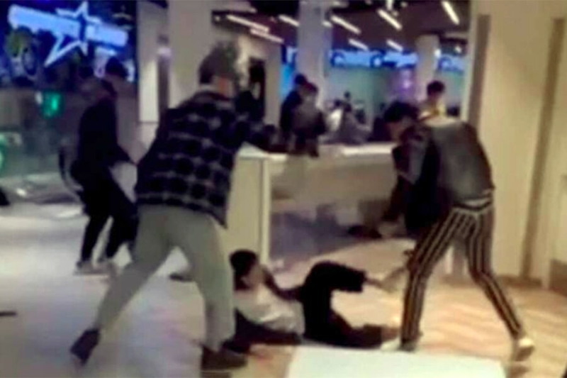 Дело об избиении прохожих в Петербурге: осталось найти основного фигуранта