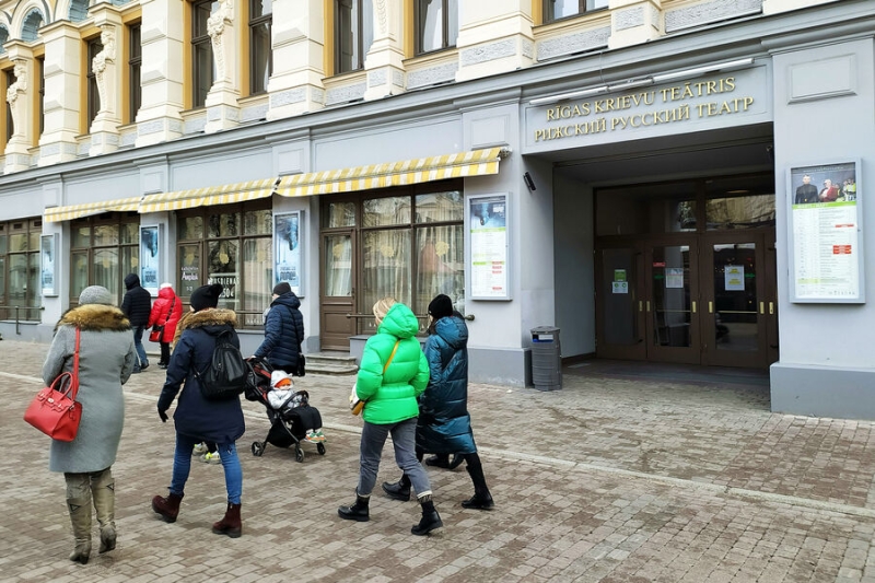 «Те, кто ничего не делает, должны уехать». Каких россиян попросят покинуть Латвию 