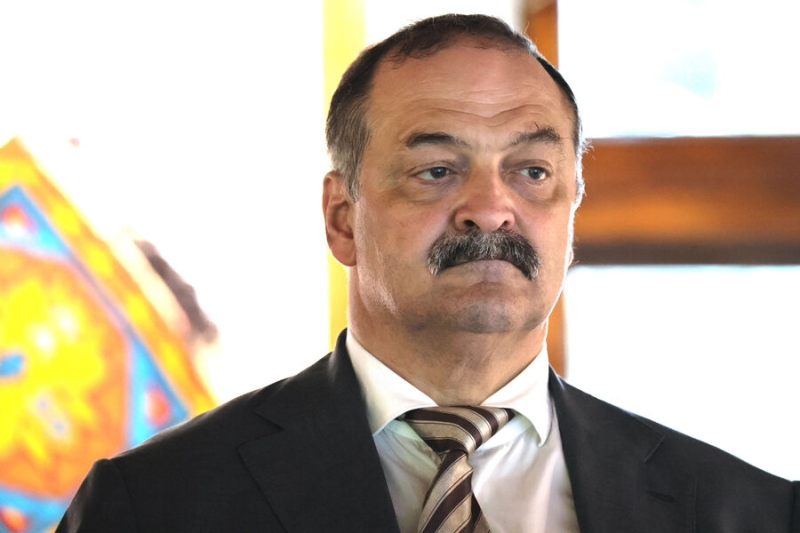 «А кто требует всех?» В Дагестане объяснили, кого накажут за беспорядки в аэропорту Махачкалы 