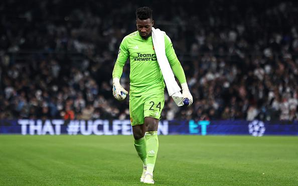 Автогол вратаря МЮ лишил команду победы в матче Лиги чемпионов