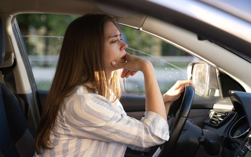 Билет 21, вопрос 14 ПДД 2024. Вы намерены повернуть налево. Ваши действия