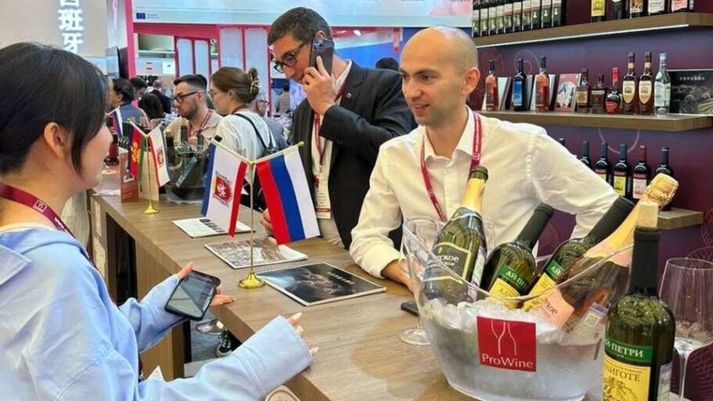 Два региона России показали свою продукцию на выставке ProWine China-2023