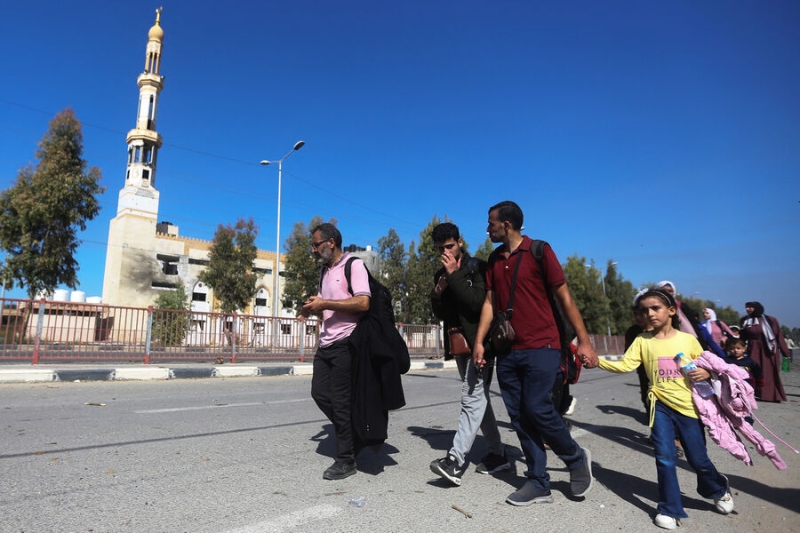 «Мы шокированы»: МИД РФ не понял причину задержки эвакуации россиян из Газы 