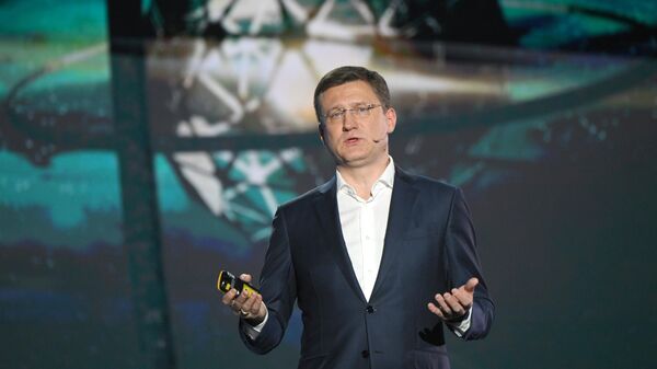 На выставке "Россия" Новак полетал над Тундрой