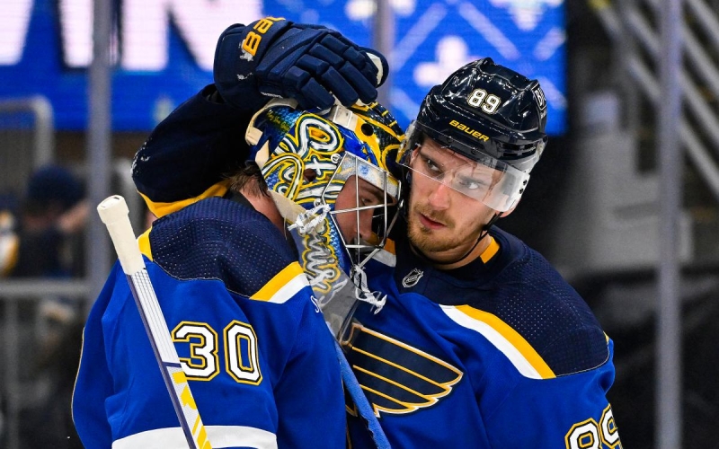 Россиянин сделал хет-трик и попал в тройку лучших игроков дня в НХЛ