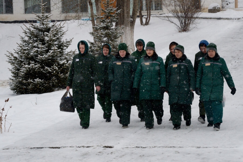 Депутат Останина не исключила амнистии женщин, осужденных за фейки об армии РФ 