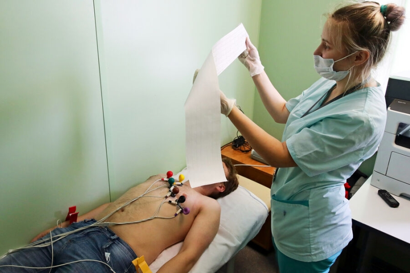 Голикова заявила, что в России введут диспансеризацию работающих в 2024 году