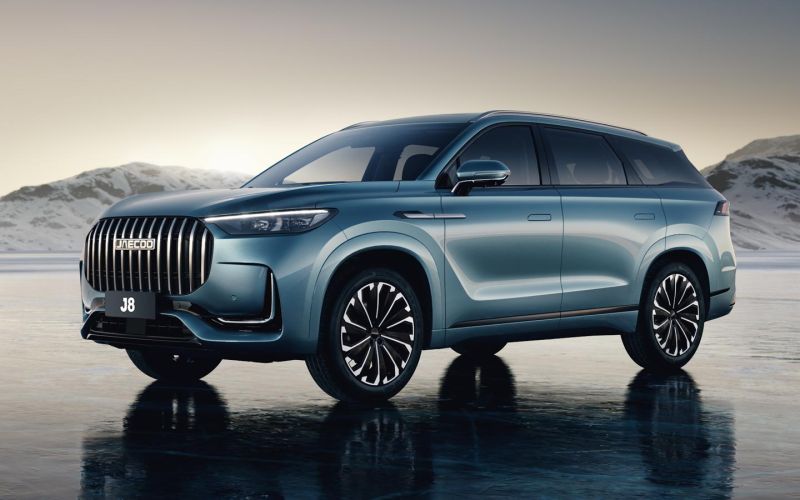 
            Jaecoo привезет в Россию большой кроссовер J8 и два гибрида. Подробности
        