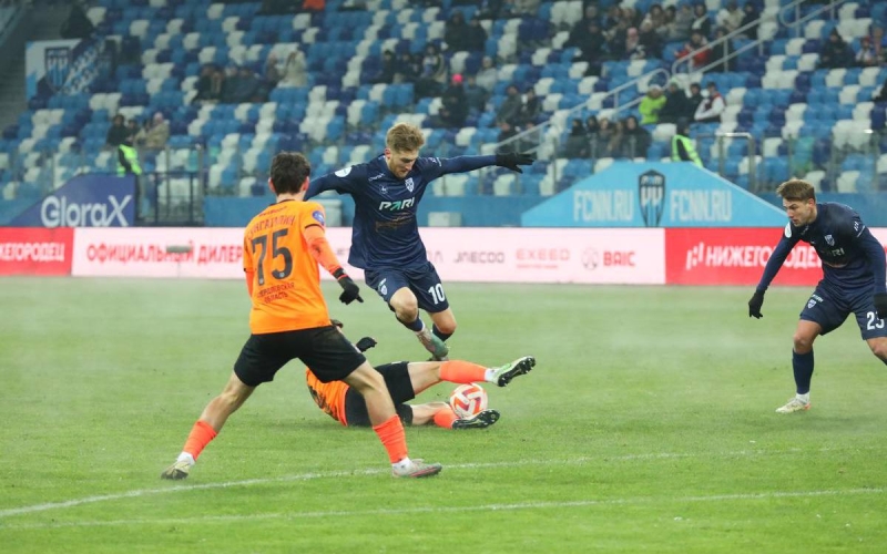 «Пари НН» обыграл «Урал» в первом матче с женщиной-арбитром в истории РПЛ