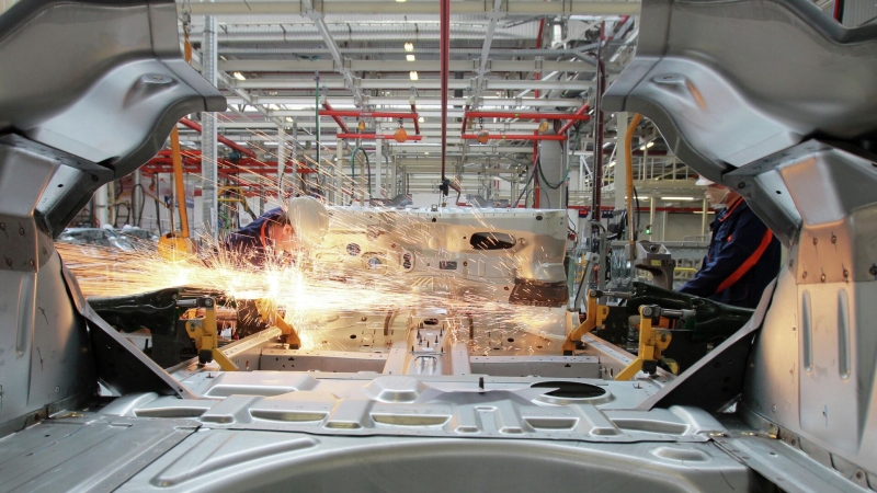 Производство кроссоверов началось на заводе "ПСМА Рус" в Калуге