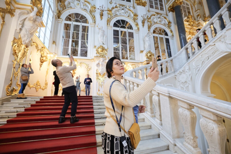 Самые громкие кражи из главного музея России