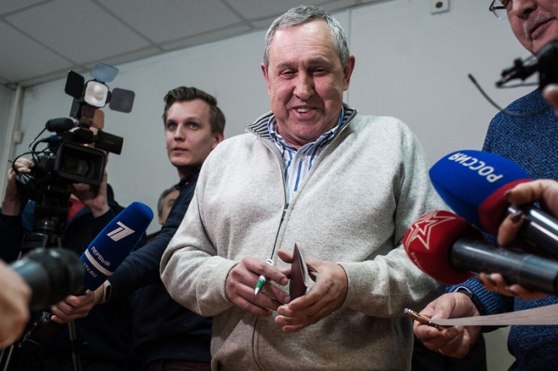 Верховный суд РФ отменил приговор осужденному за взятку экс-депутату Белоусову 