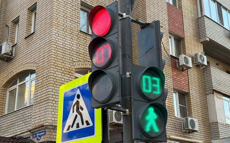 
            Новый штраф с камер и другие светофоры: что изменили для водителей
        