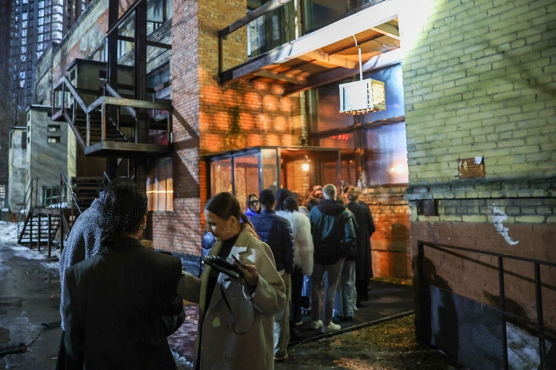 Суд приостановил работу клуба «Мутабор» на 90 дней после «голой» вечеринки 