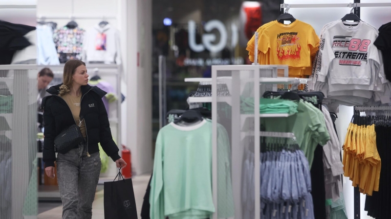 В Минпромторге рассказали о росте спроса на товары отечественных брендов