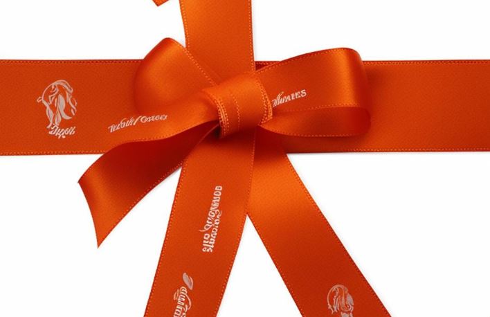 Печать логотипов на лентах как способ продвижения бренда и увеличения узнаваемости