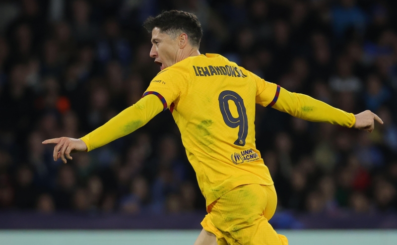 «Барселона» упустила победу в матче с «Наполи» в плей-офф Лиги чемпионов