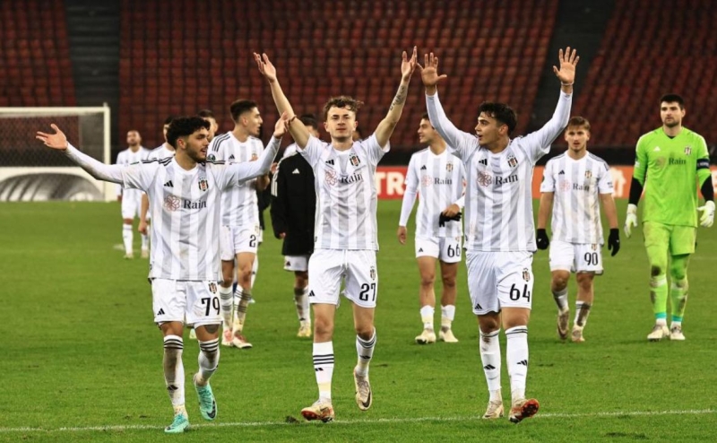 «Бешикташ» уволил игрока на фоне скандала с анкетой в Tinder