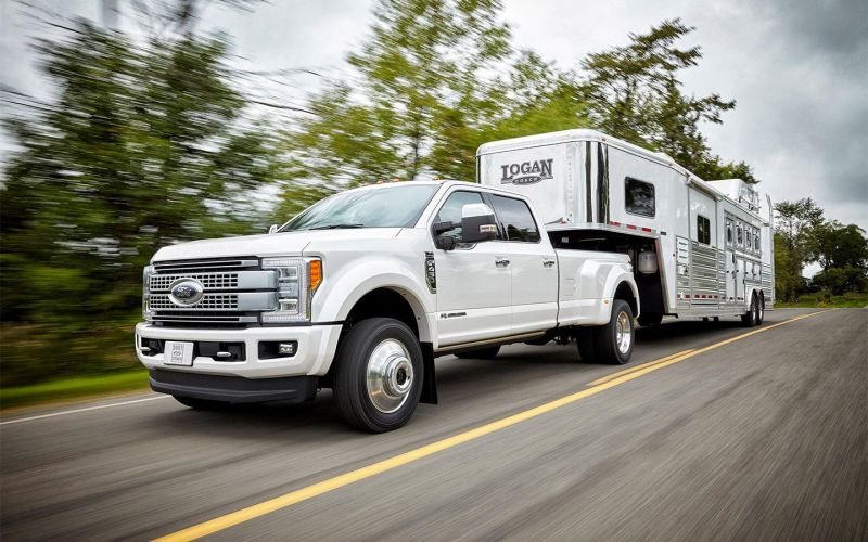 
            Пикапы Ford: история и подборка с фото и характеристиками
        