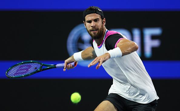 Хачанов проиграл Звереву и не вышел в четвертьфинал турнира в Майами