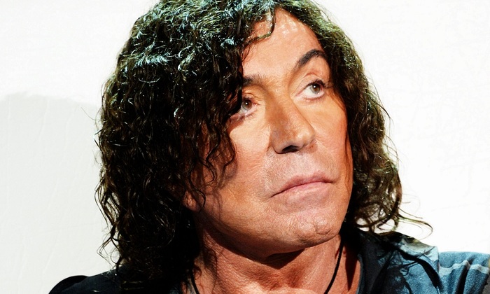 Леонтьев ушел не один