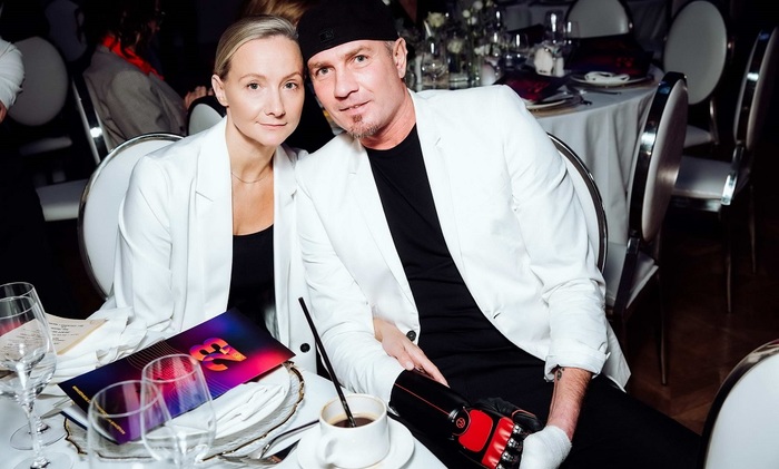 Роман Костомаров: «Если есть руки и ноги - жизнь прекрасна!»