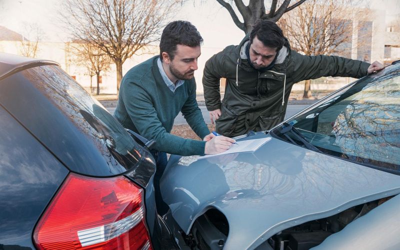 
            Без ГИБДД и с разногласиями: выплаты по европротоколу захотели поднять
        