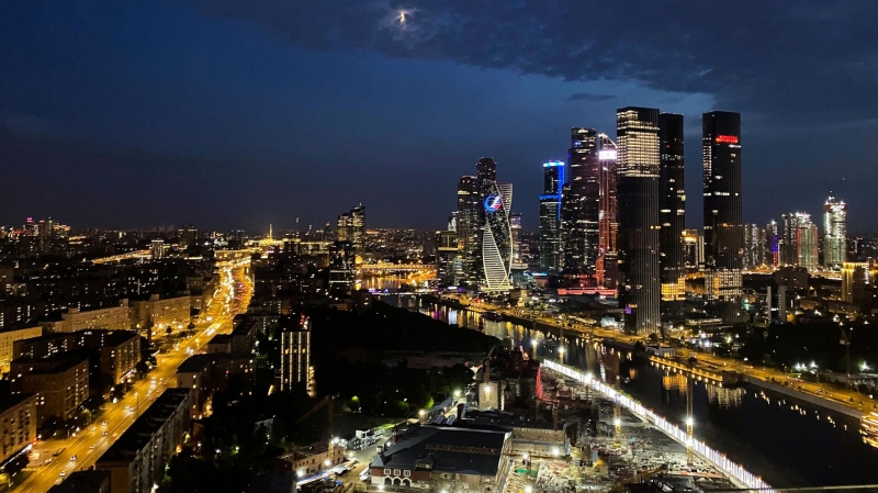 Большинство иностранных компаний остались в России, показало исследование