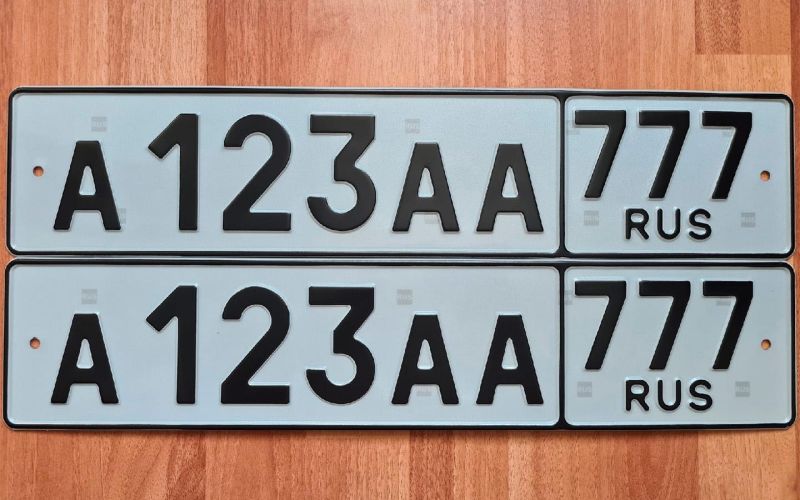 
            В Госдуме предложили легализовать продажу «красивых» номеров для машин
        