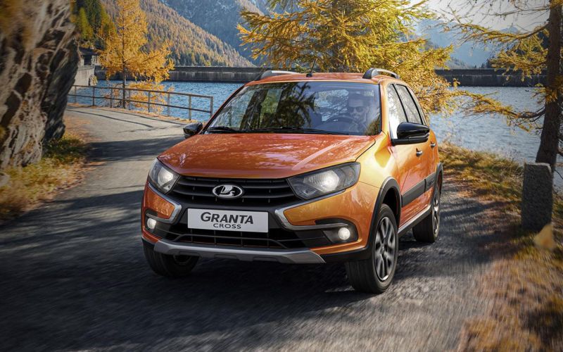 
            АвтоВАЗ опроверг планы снять Lada Granta Cross с производства из-за Iskra
        