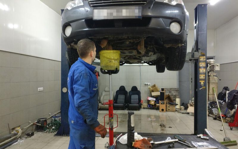 
            Как слить антифриз и когда нужно это делать: инструкция и советы
        