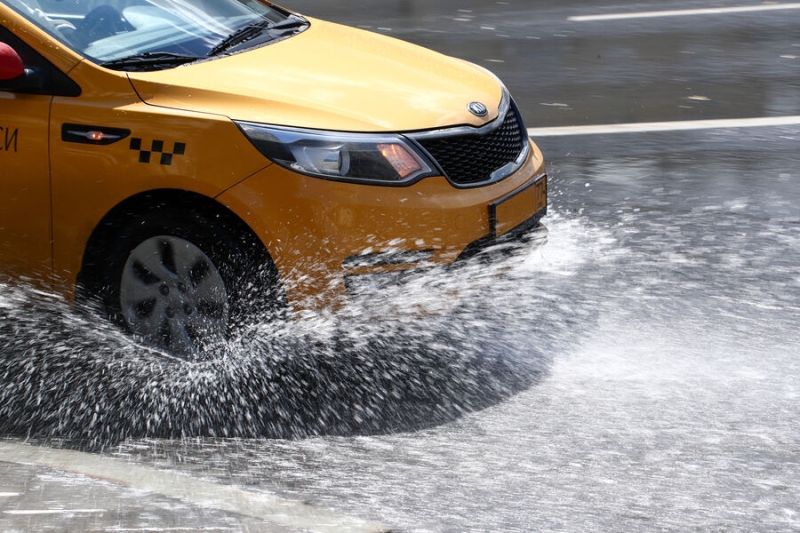 МИД Киргизии назвал жертвой таксиста, который выгнал из машины ветеранов СВО 