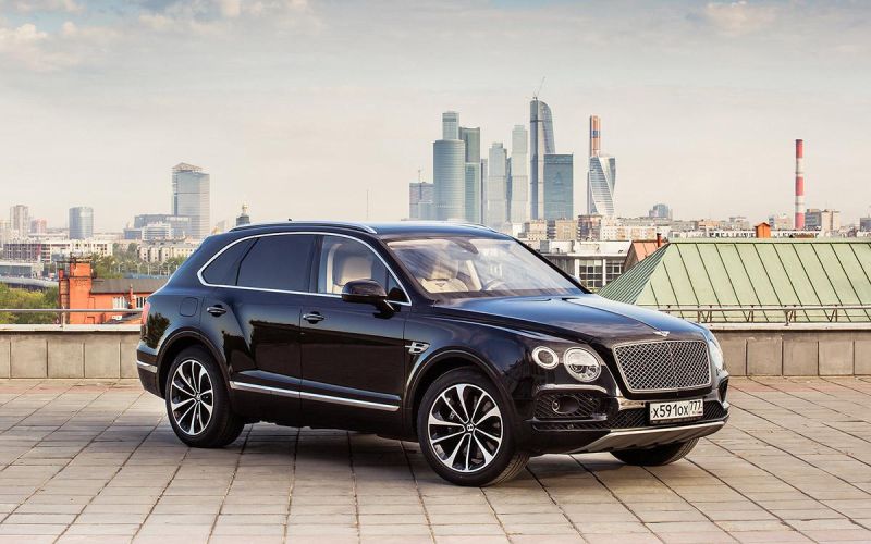 
            В России отозвали почти 500 кроссоверов Bentley Bentayga
        