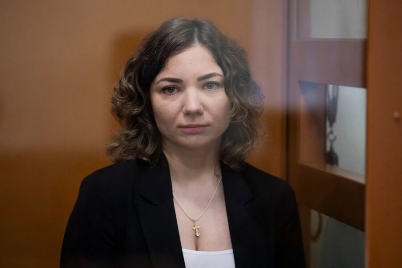 В Москве украинке дали 12 лет за шары с запрещенным флагом 