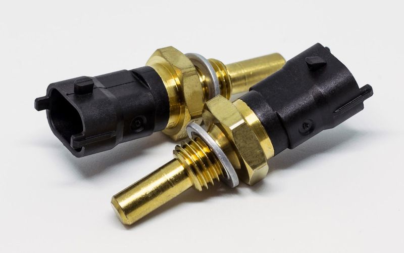 
            Зачем нужен датчик температуры охлаждающей жидкости и как его проверить
        